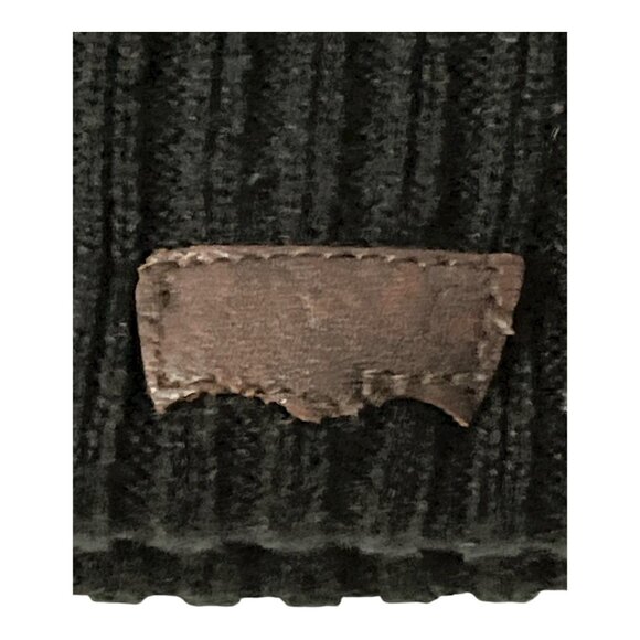 Levi’s Black Ribbed Knit Beanie Hat with Brown Faux Leather Patch – One Size - Picture 3 of 6
